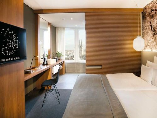 me and all hotel düsseldorf – part of JdV by Hyatt