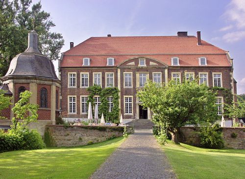 Hotel SCHLOSS WILKINGHEGE