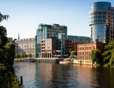 AMERON Berlin ABION Spreebogen Waterside