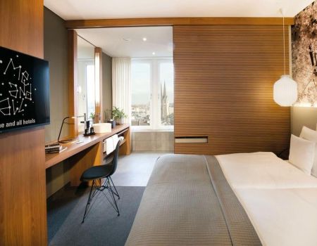 me and all hotel düsseldorf – part of JdV by Hyatt