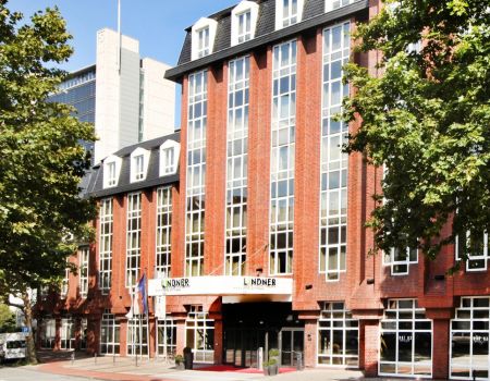 Lindner Hotel Köln City Plaza – part of JdV by Hyatt