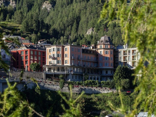 BELVEDERE HOTEL