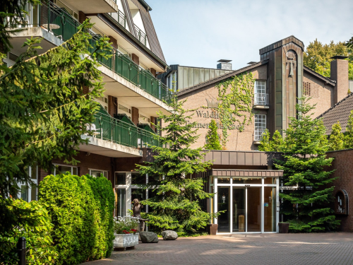 Waldhotel Tannenhäuschen