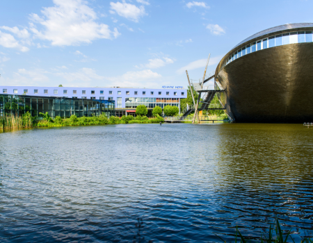 ATLANTIC Hotel Universum
