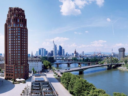 Lindner Hotel Frankfurt Main Plaza – part of JdV by Hyatt